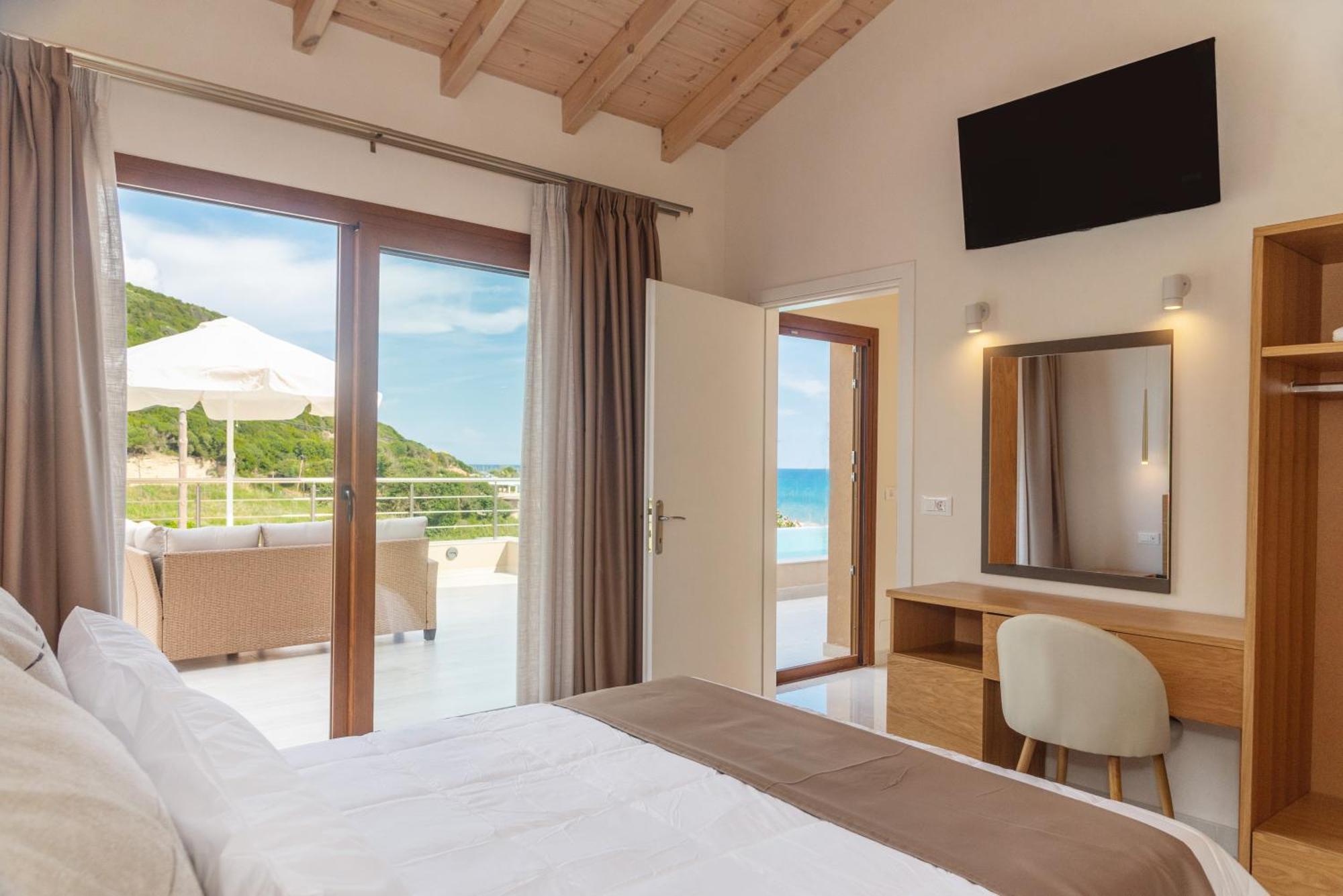 Villa Vasillis-Heated Swimming Pool With Infinity View Vitaládes Esterno foto