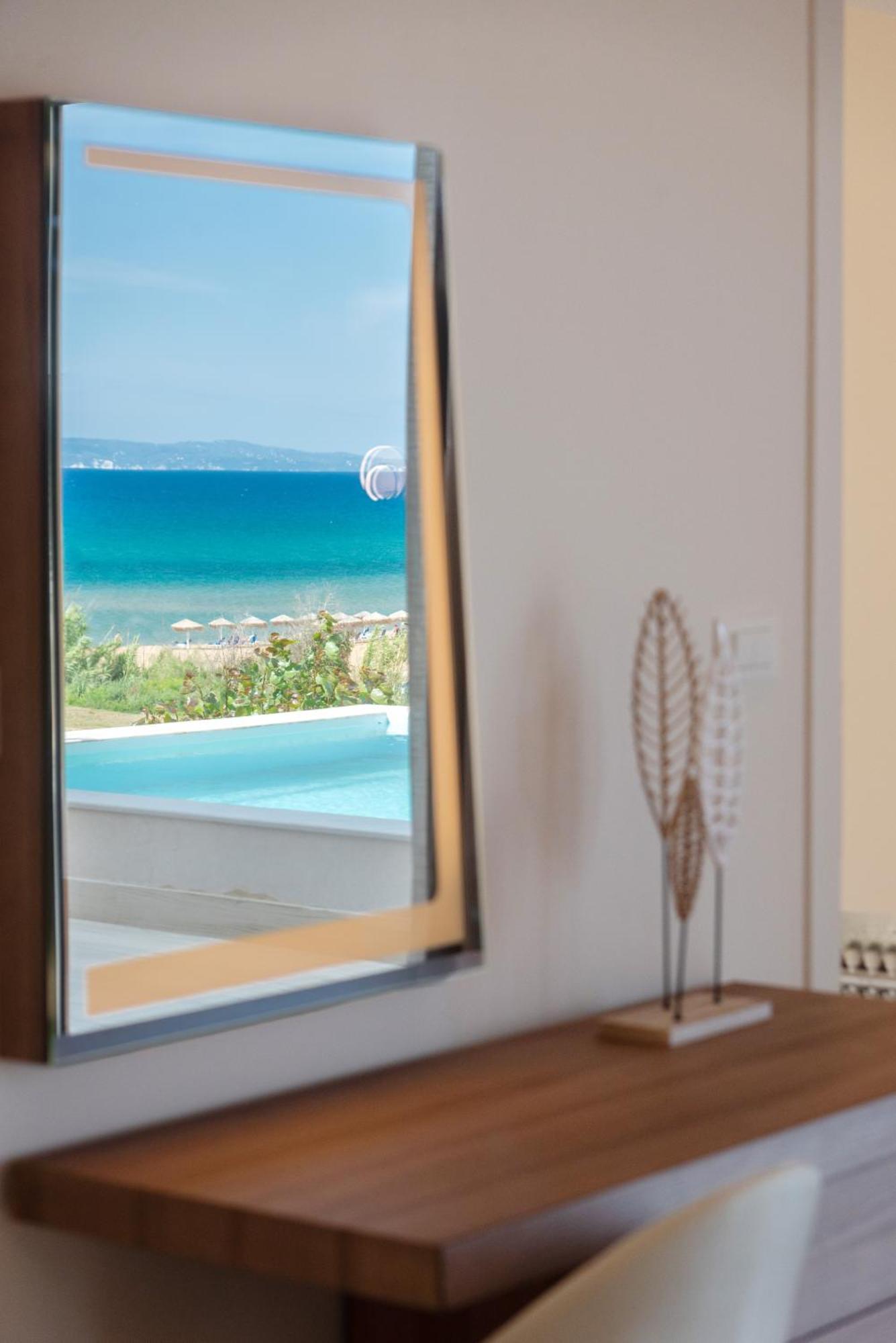 Villa Vasillis-Heated Swimming Pool With Infinity View Vitaládes Esterno foto
